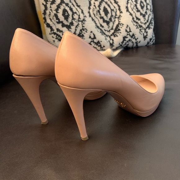 Prada // Capretto Heels - Picture 4 of 16